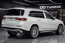 Mercedes GLS X167 2019- Kit carrozzeria Maybach 2024 foto 7