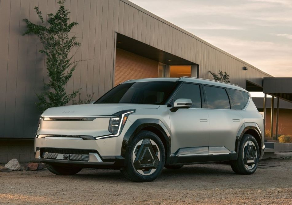 Recensione del nuovo crossover elettrico Kia EV9