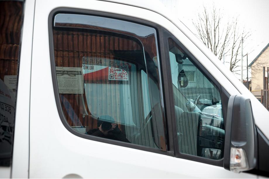 Volkswagen Crafter 2006-2016 Deflettori finestrini da inserto (fumé, 2 pz, Cagatay) Foto 1