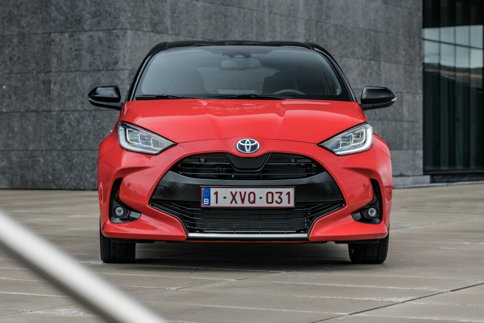 Revisione della Toyota Yaris di quarta generazione