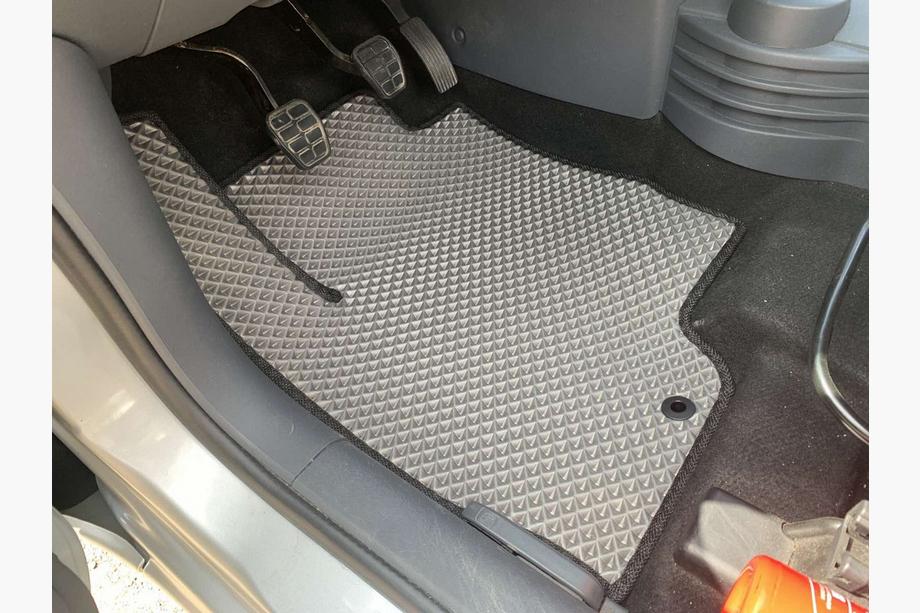 Mitsubishi Colt 2004-2012 Tappetini EVA (Grigio) Image