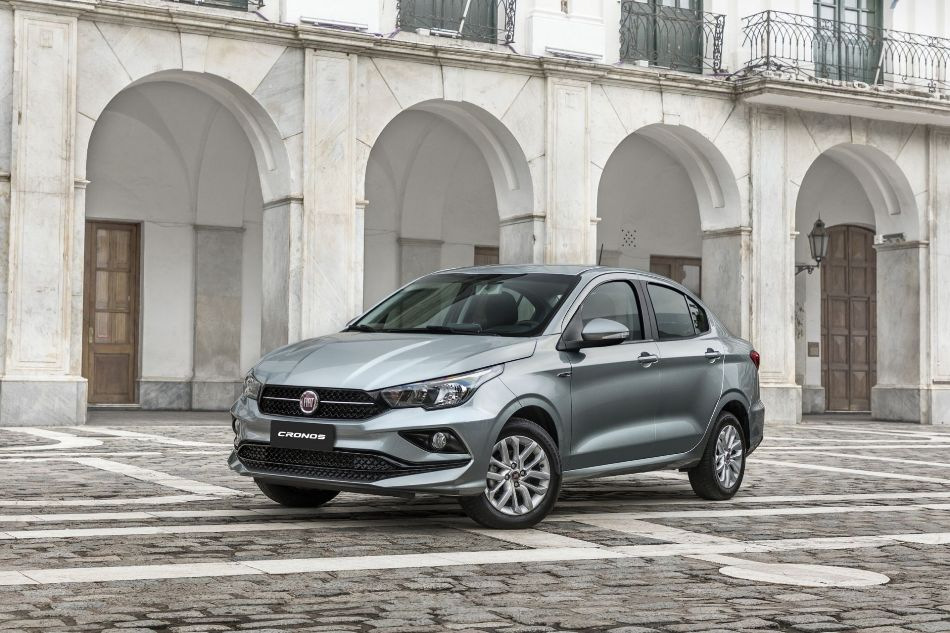 Recensione berlina Fiat Cronos