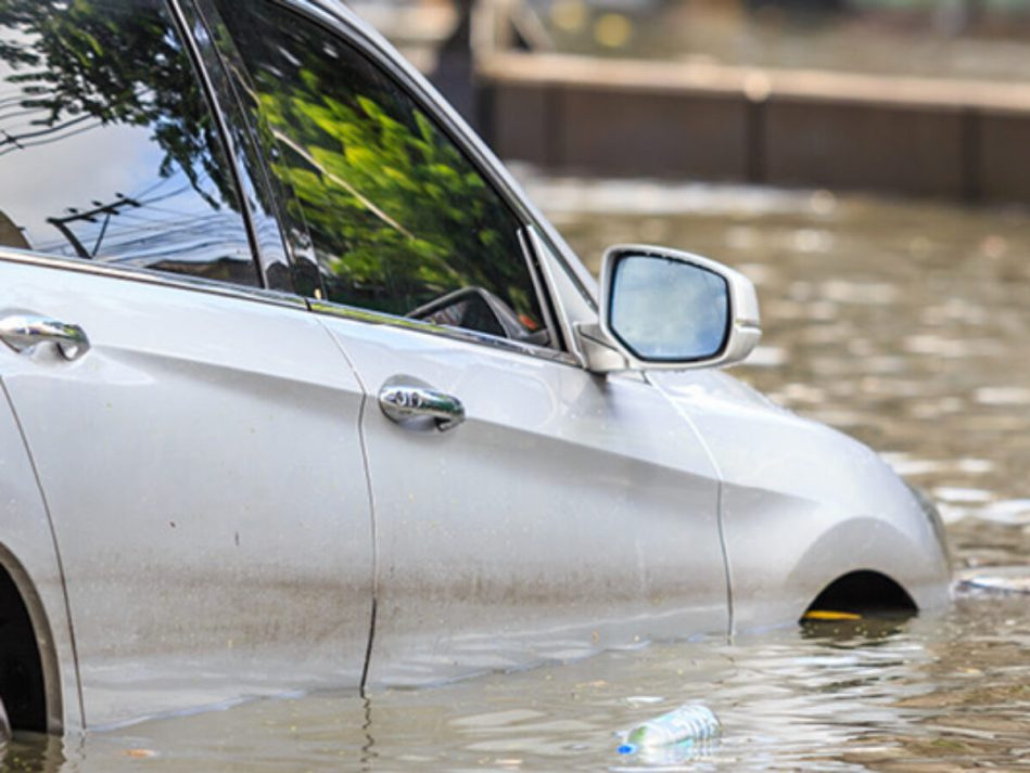 Cosa fare se l’auto è stata allagata?