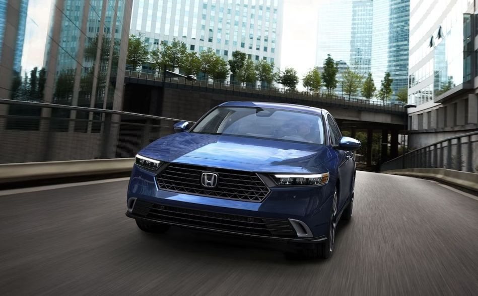 Revisione della berlina Honda Accord di undicesima generazione