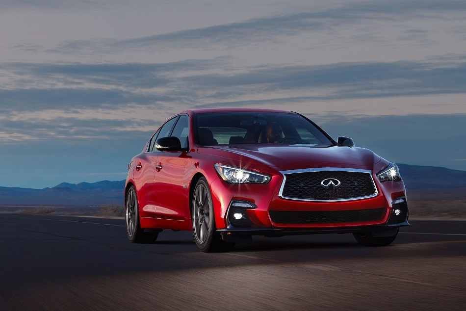 Recensione della berlina premium Infiniti Q50
