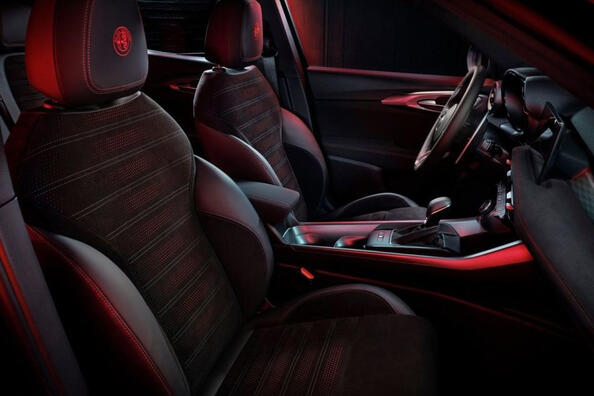 Alfa Romeo Tonale: recensione del crossover compatto italiano Foto 6