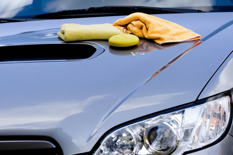 Perché hai bisogno della cera per il corpo di un’auto?