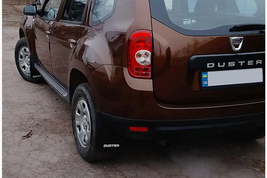 Renault Duster 2008–2017 Paraspruzzi originali EuroCap (4 pz) Image