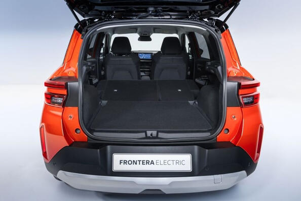 Recensione Opel Frontera Electric 2024: un nuovo capitolo nella storia dell’elettrificazione Foto 5