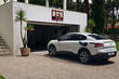 Recensione della fastback elettrica Citroen e-C4 X foto 4