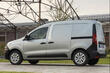 Panoramica del furgone compatto Renault Express Van foto 3