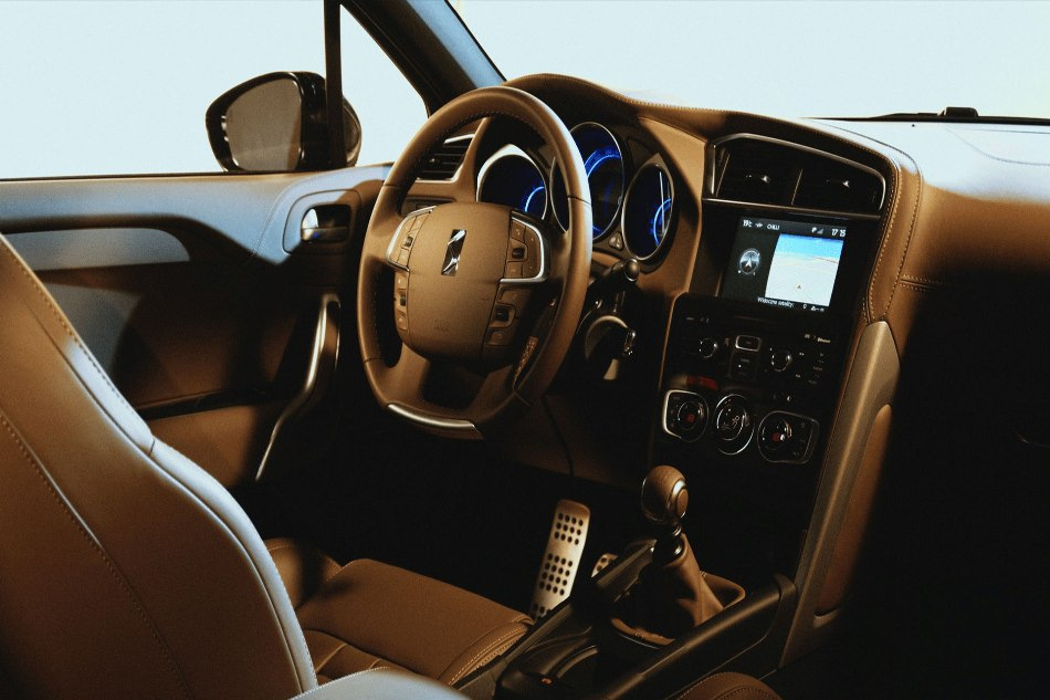 Come aggiornare gli interni dell’auto con le tue mani?