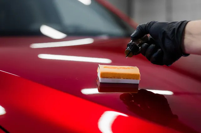 Cosa è meglio: vetro liquido o nanoceramica?