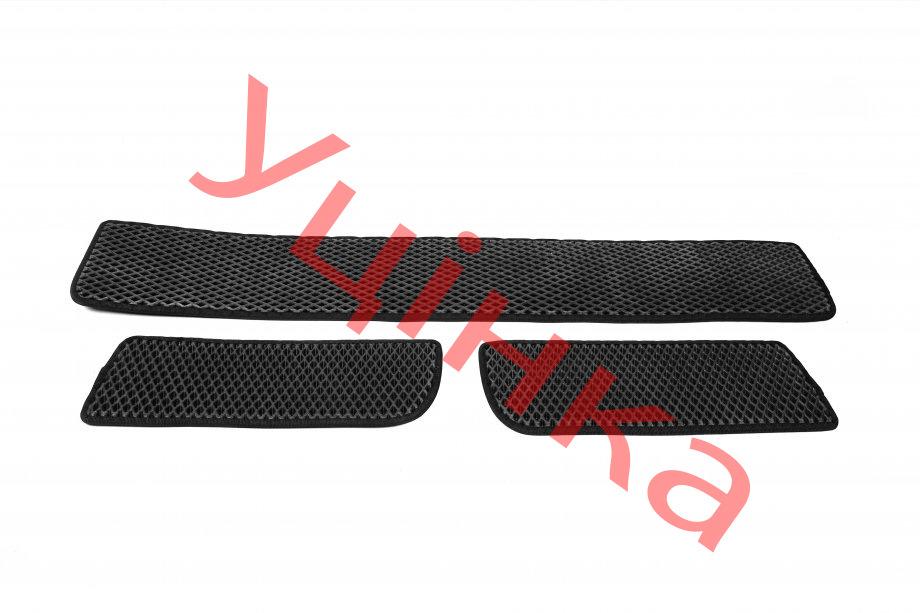 Mercedes Sprinter W906 2006–2018 Offerta Tappetini EVA per battitacco (3 pz, neri) Foto 2