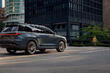 Recensione del crossover di medie dimensioni Lexus TX foto 3