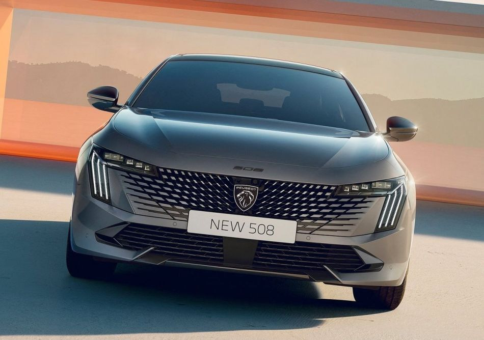Peugeot 508 2023 aggiornata: un’elegante berlina francese
