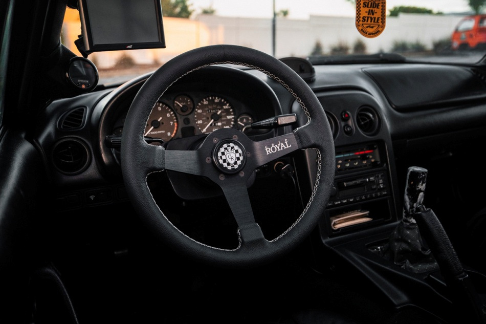 Come scegliere un volante sportivo: consigli e raccomandazioni