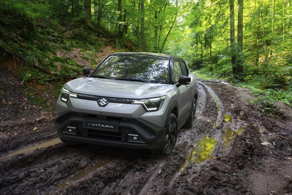 Recensione Suzuki eVitara: il debutto elettrico del leggendario marchio