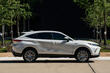 Recensione Toyota Venza: un moderno crossover ibrido foto 3