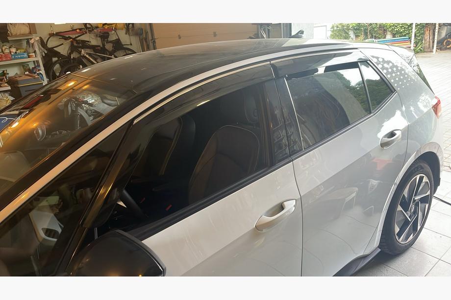 Volkswagen ID.3 2019- Deflettori Finestrini con Modanatura Cromata Niken Luxury (4 pz) Foto 1