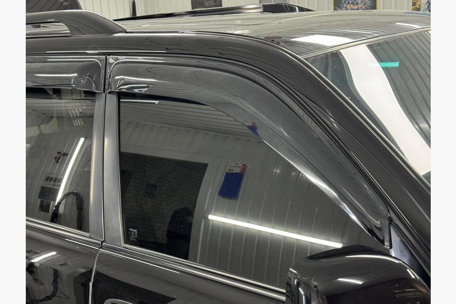 Lexus LX470 1998-2007 Deflettori Finestrini Niken Luxury (4 pz) Image