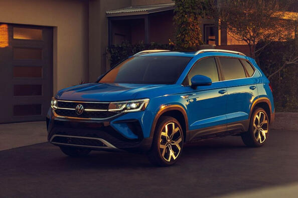 Recensione Volkswagen Taos: crossover elegante e pratico Foto 2