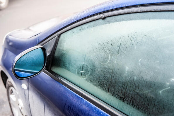 Come affrontare l’appannamento del vetro dell’auto? Foto 1