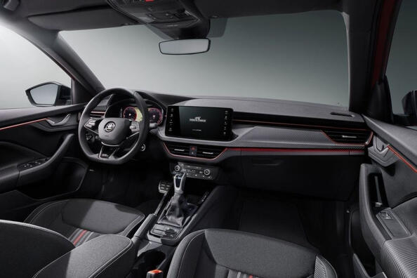 Skoda Kamiq 2023: un crossover urbano aggiornato Foto 5