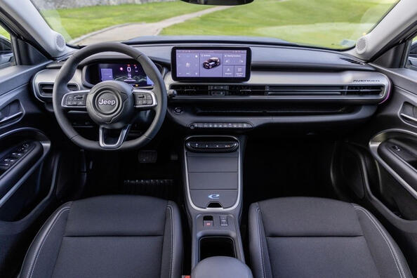 Recensione Jeep Avenger EV: l’evoluzione elettrica del marchio americano Foto 5