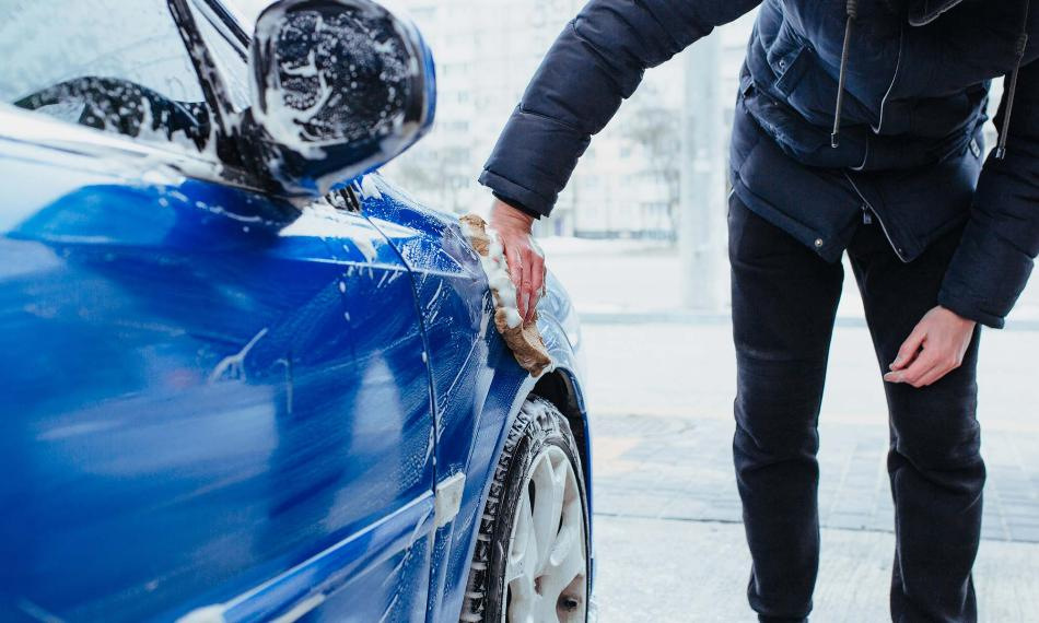 Hai bisogno di lavare la tua auto in inverno?