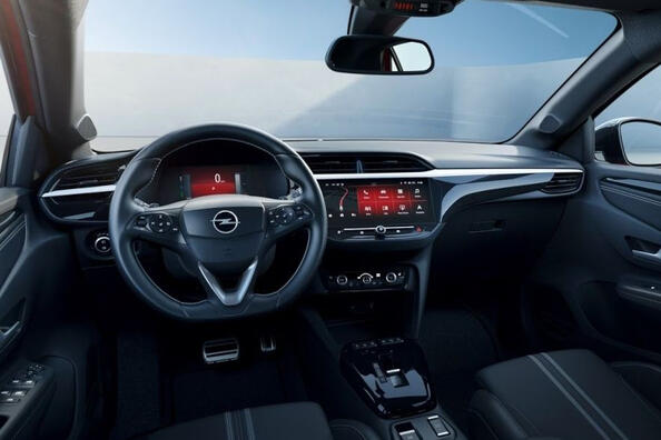 Recensione Opel Corsa F 2023: city car aggiornata Foto 5