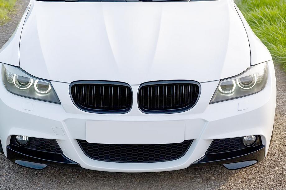 BMW 3 Series E90/E91 2005-2011 Griglie M-Look (2008-2011, Nero Lucido) Image