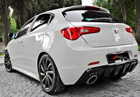 Alfa Romeo Giulietta 2010-2020 Diffusore Posteriore DPT V-1 (Nero Lucido) foto 1