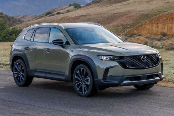 Mazda CX-50: un nuovo sguardo ai crossover