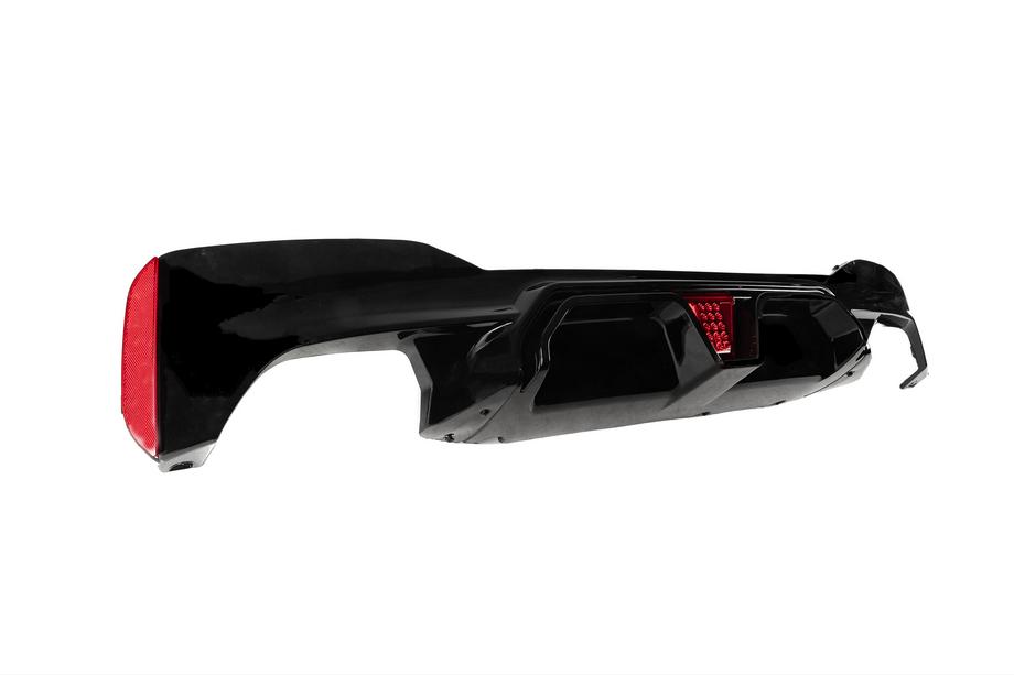 BMW Serie 5 G30/G31 2017–2023 Diffusore posteriore DPT (per M-Sport/M5 F90, nero lucido) Foto 4