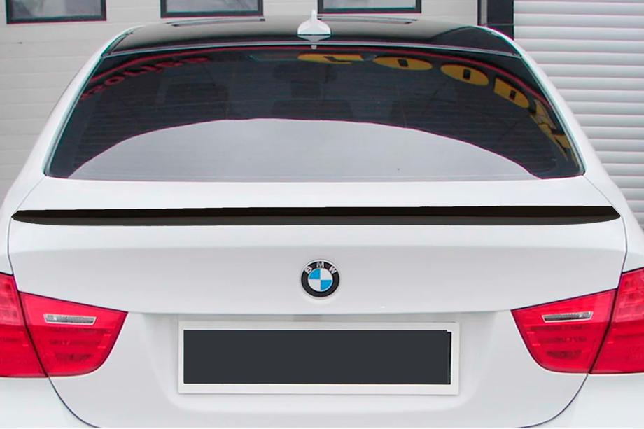 BMW 3 Series E90/E91 2005-2011 Spoiler stile M3 (per E90, nero lucido) Foto 4