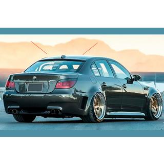 Spoiler Posteriore DPT V-2 (Nero Lucido) BMW 5 Series E60/E61 2003-2010 foto 1