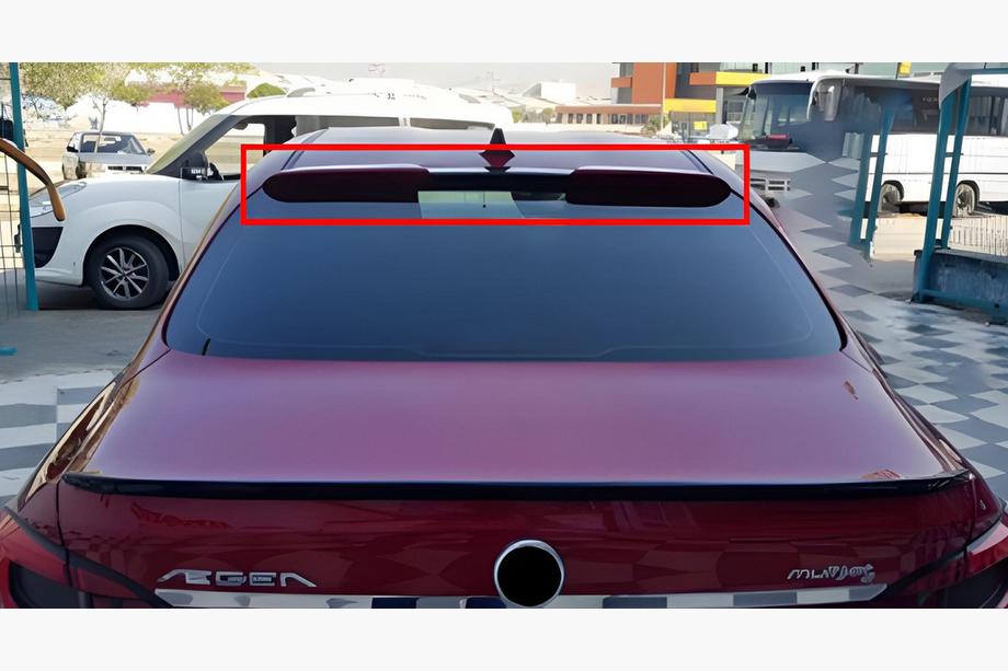 Fiat Tipo 2016- Visiera Lunotto DPT (Nero Lucido) Image