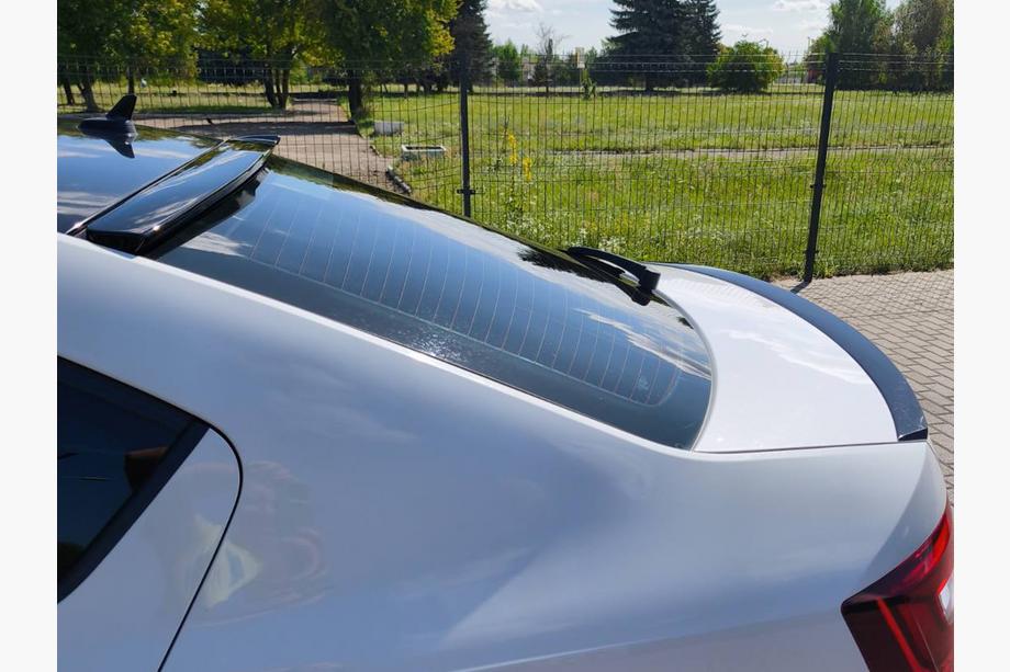Skoda Octavia III A7 2013-2019 Spoiler DPT (Nero Lucido) Foto 4