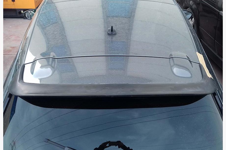 Volkswagen Scirocco 2008-2017 Spoiler Posteriore DPT V-4 (2008-2013, Nero Lucido) Foto 5