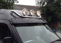 Mercedes Sprinter W907/W910 2018- Barra frontale superiore (acciaio inox) foto 2