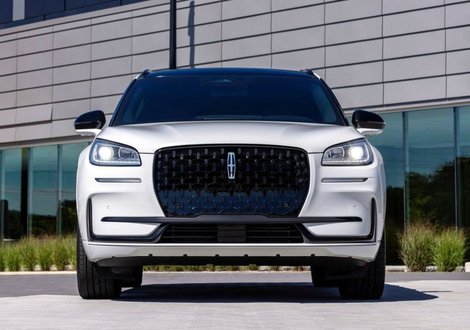 Recensione del crossover compatto di lusso Lincoln Corsair