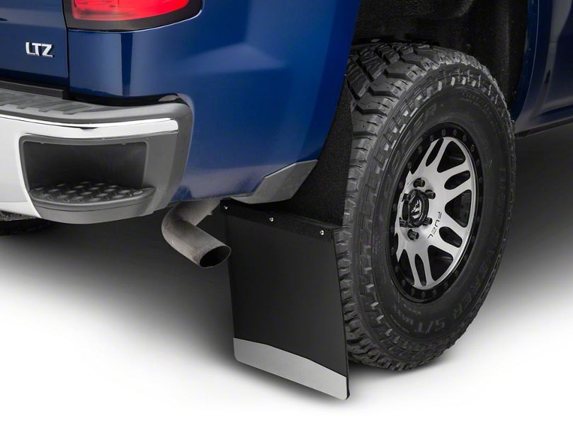 Parafanghi per auto: perché sono necessari e come scegliere?