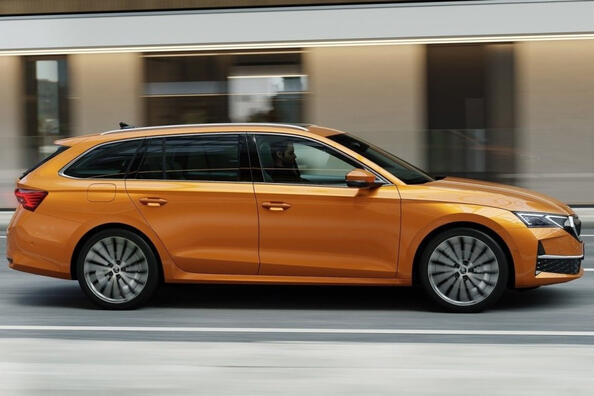 Recensione Skoda Octavia Combi IV generazione: restyling 2024