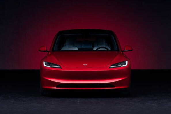 Recensione Tesla Model 3 2023: un nuovo sguardo alla mobilità elettrica