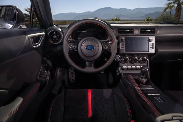 Subaru BRZ II generazione: una coupé sportiva per veri appassionati Foto 5