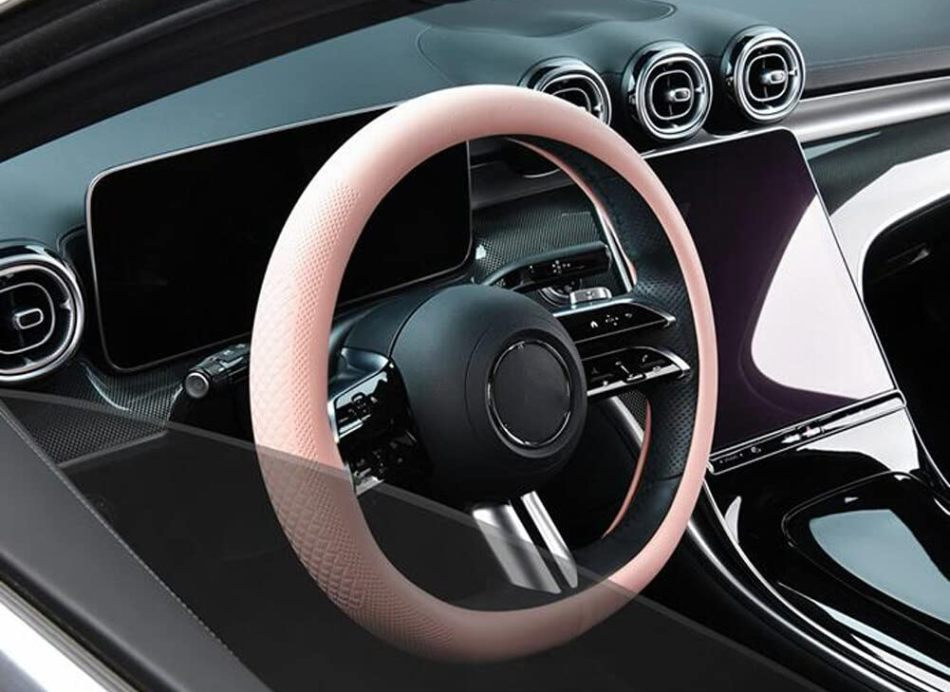 Quale materiale scegliere per un coprivolante: recensione e raccomandazioni