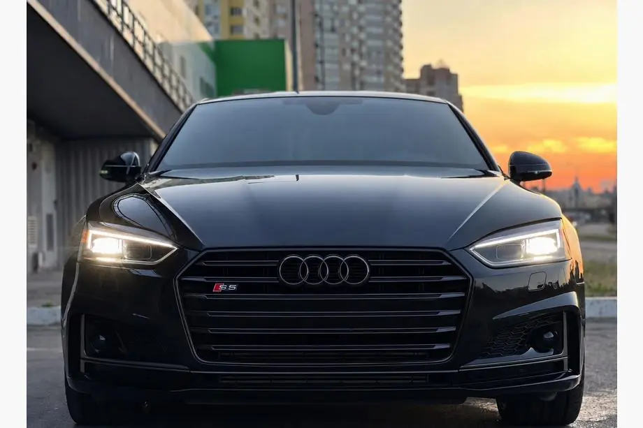 Audi A5 2016-2025 Griglia Anteriore S-Style (2016-2019, nera) Foto 1