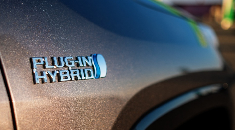 Auto ibride: pro e contro