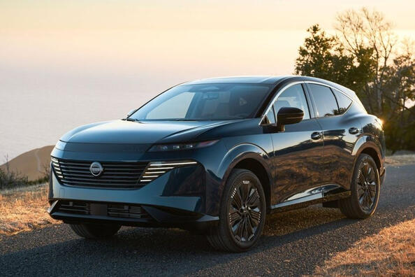 Recensione Nissan Murano 2024: una nuova generazione di crossover Foto 2